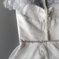 kāzu kleita, fraņču mežģīnes, tills, šlepe, pērļu pogas, spīduļi, ivory, ziloņkaula kāzu kleita, kāzu kleita šūšana, pārdaugavā šūta kleita, šuvēja, dizains, viegla un plāna kleita kāzām, īsās piedurknes