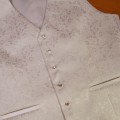 sniegbalta veste līgavainim, Swarovsky pogas